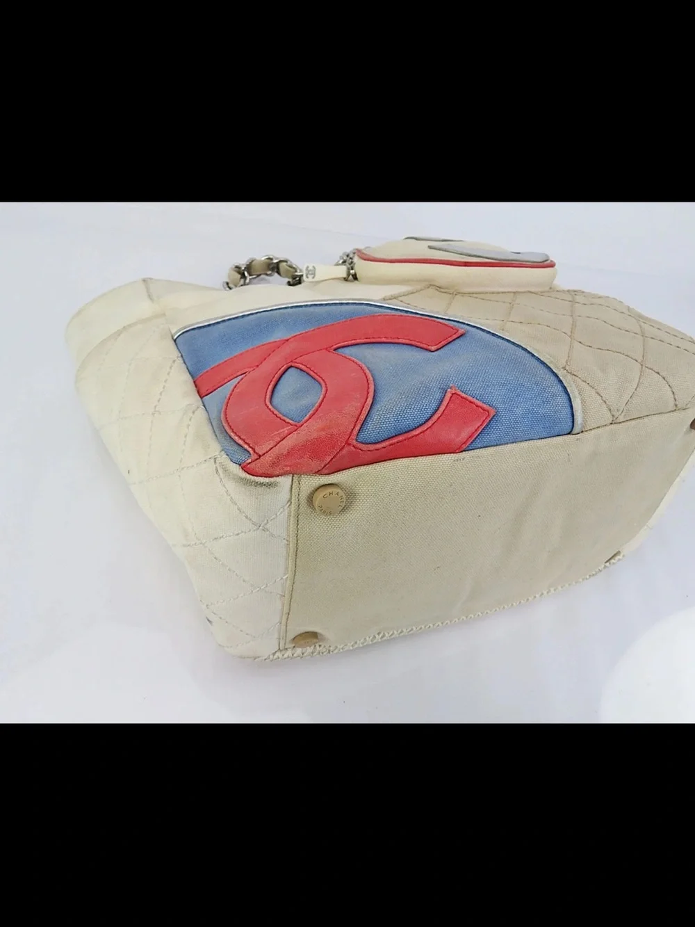 CHANEL Beige Quilted Leather Tote with Blue and Coral Trim